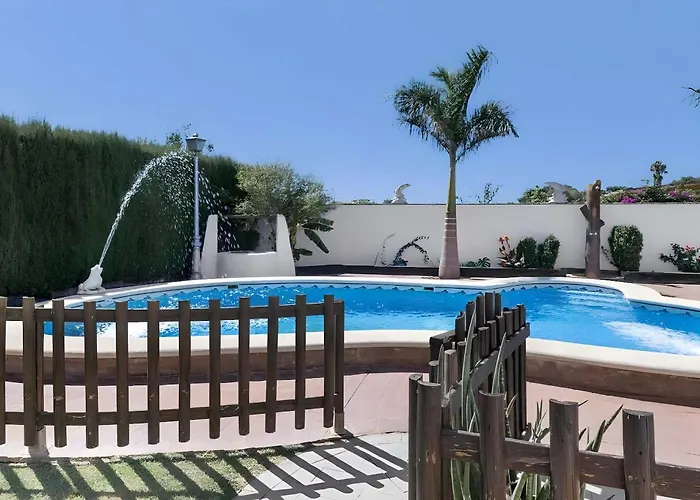 Casas Con Piscina Compartidas Garaje Y Wi-fi *