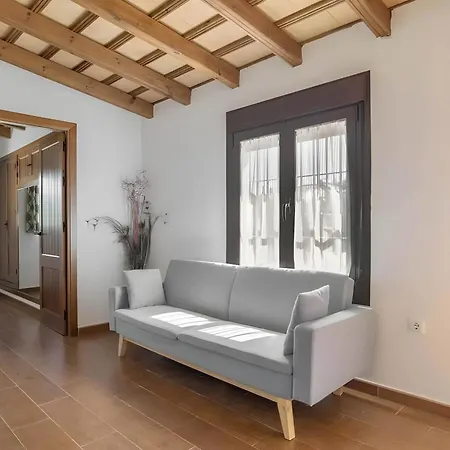 Casas Con Piscina Compartidas Garaje Y Wi-fi Holiday home