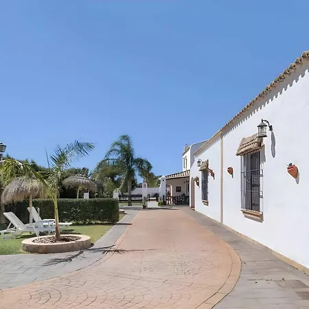 Casas Con Piscina Compartidas Garaje Y Wi-fi בית נופש קוניל דה לה פרונטרה