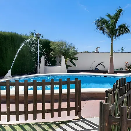 Casas Con Piscina Compartidas Garaje Y Wi-fi Conil De La Frontera