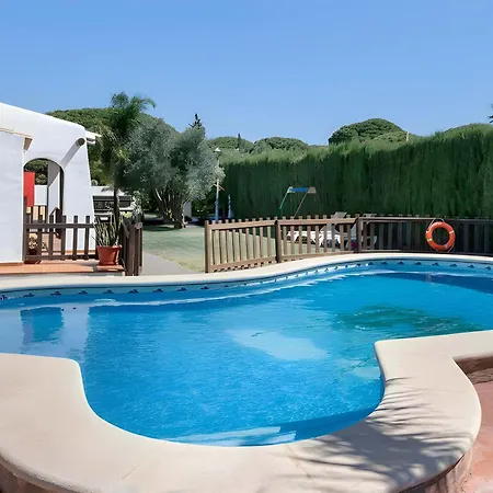 Сasa de vacaciones Casas Con Piscina Compartidas Garaje Y Wi-fi *
